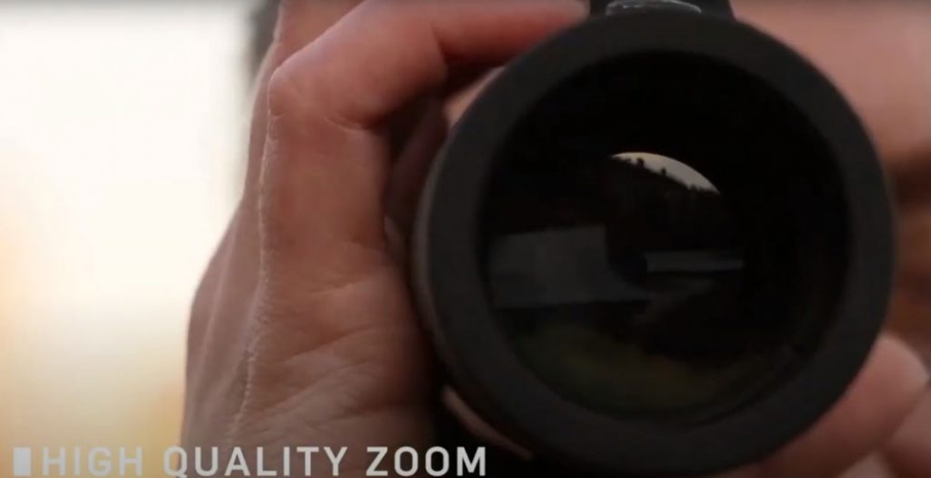 The lens provides users with a clear and crisp image